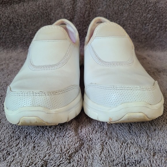 Skechers Relaxed Fit Memory Foam Slip Resistant Slip On Nurse Work Sneakers 5 - Picture 9 of 15